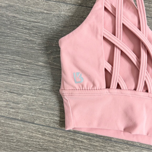 BuffBunny Monarch Sports Bra Pink Salt Size XS Activewear Crop Gym Workout - Picture 6 of 7